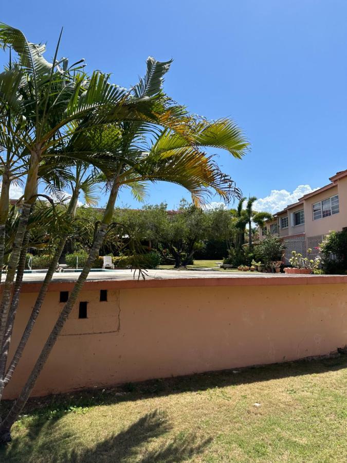 Remarkable 1-Bed Apartment In Montego Bay Exterior foto